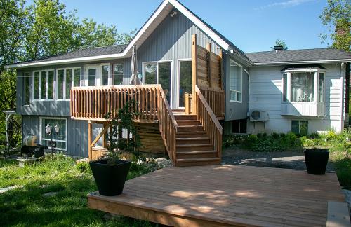 Exterior Renovations and Deck Building Services
